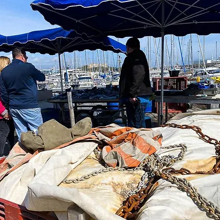 Superbe Dans Le Coeur De La * アンティーブ