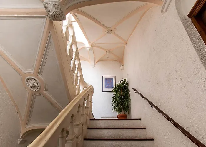 Superbe Dans Le Coeur De La * 昂蒂布