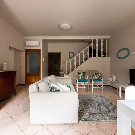 Superbe Dans Le Coeur De La אנטיב