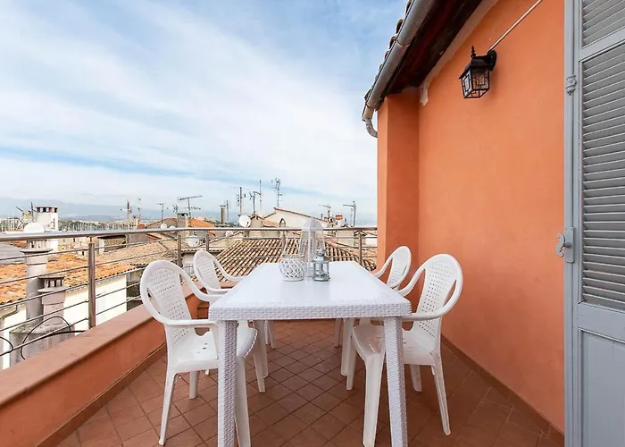 Superbe Dans Le Coeur De La * Antibes